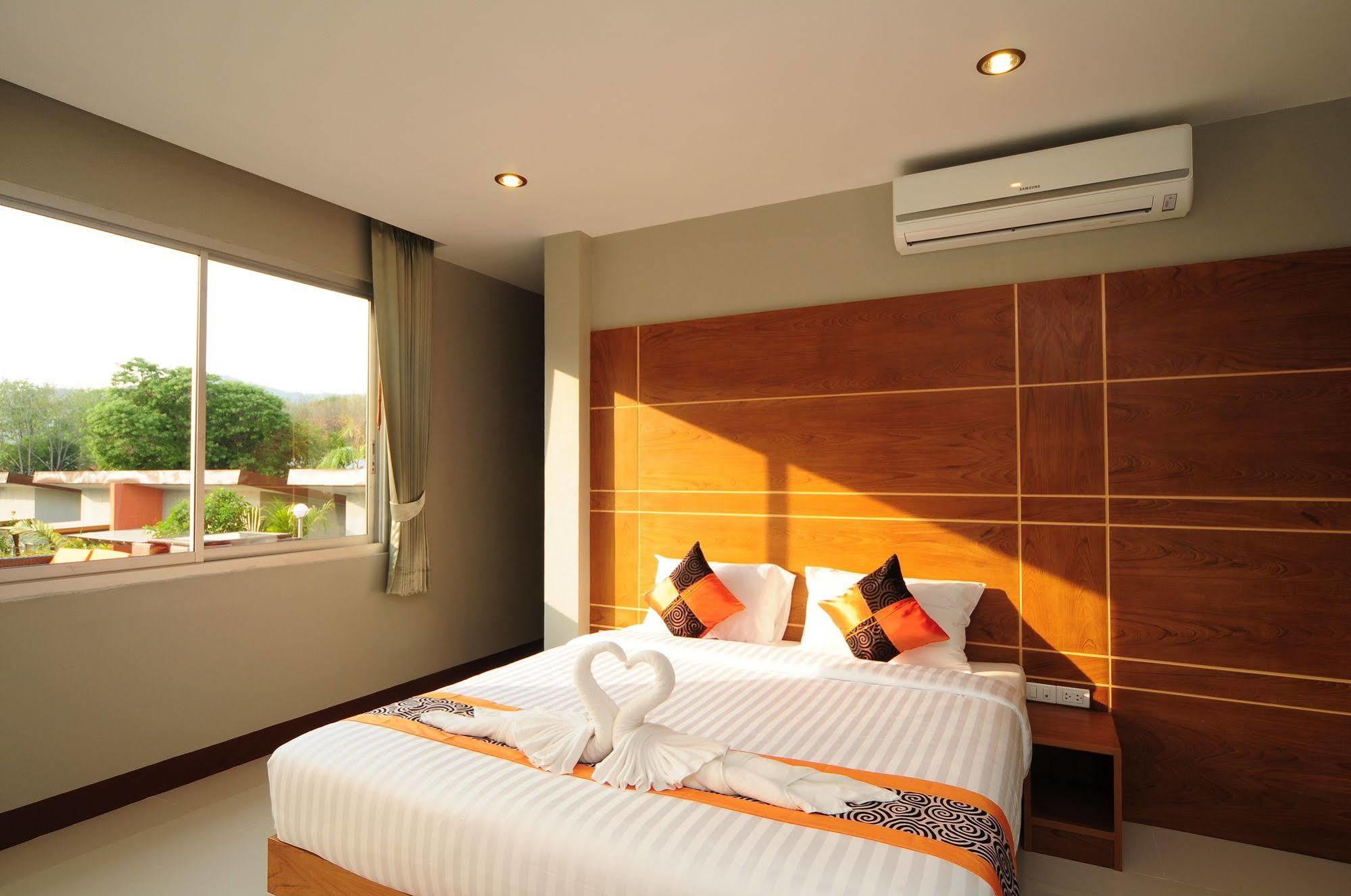Phu Nana Boutique Hotel - Sha Plus Rawai Exterior foto